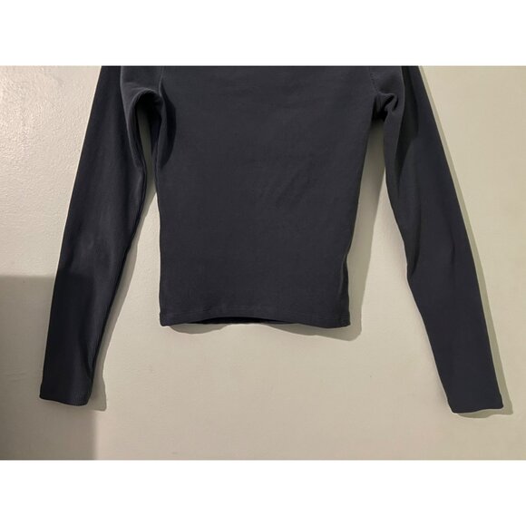 HOLLISTER Women’s Long Sleeve Henley Top Small Blue Ribbed Stretch Button Front - Picture 11 of 11